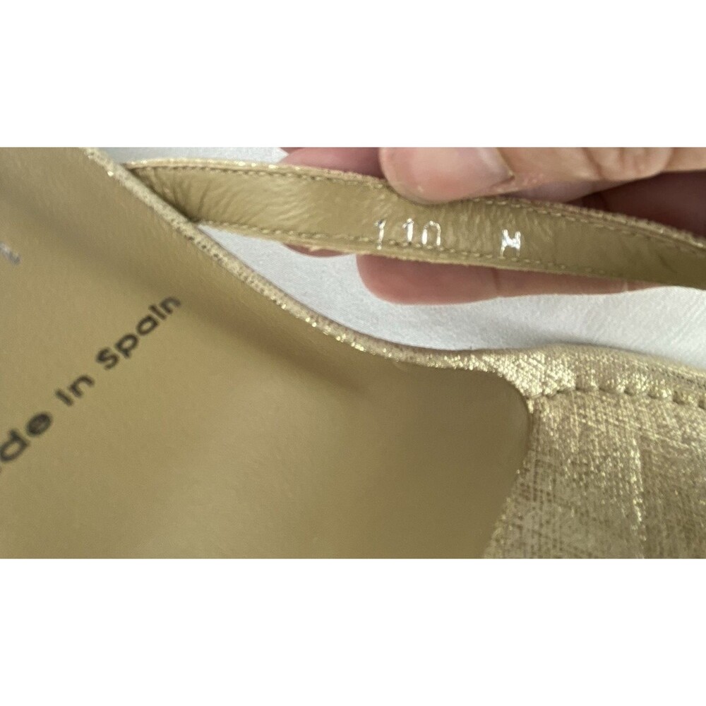 Donald J. Pliner Gold Sandals! Gorgeous. 10. - Picture 13 of 13